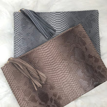 Oversized Reptile Clutch - Brown