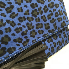 Dolly - Blue Leopard Clutch